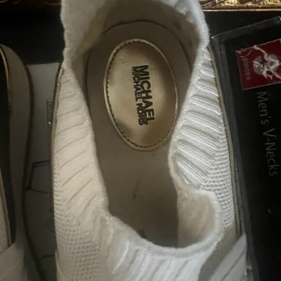 MICHAEL KORS SNEAKERS - Picture 2 of 5
